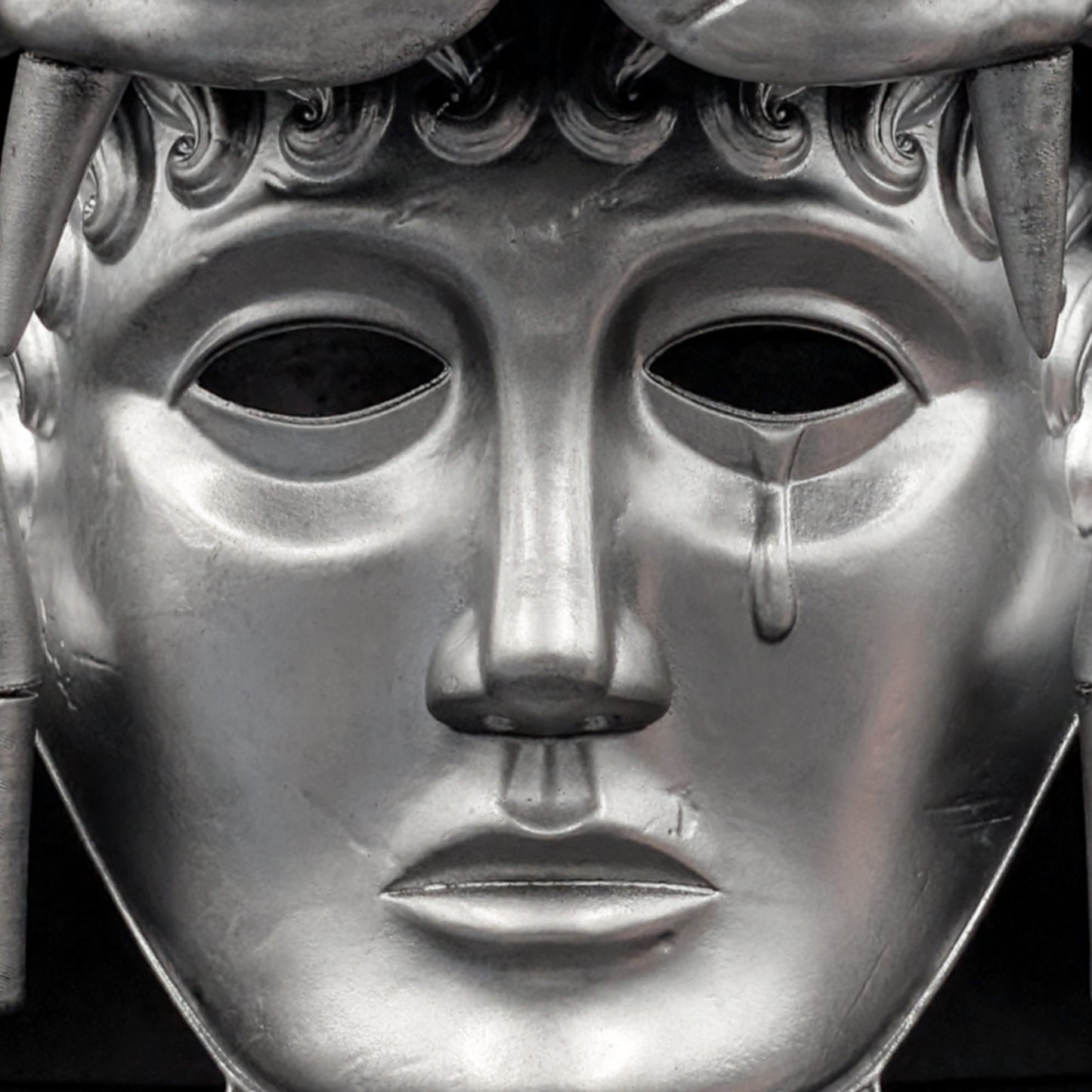 Gladiator: Tigris of Gaul Helmet - Prop or Replica