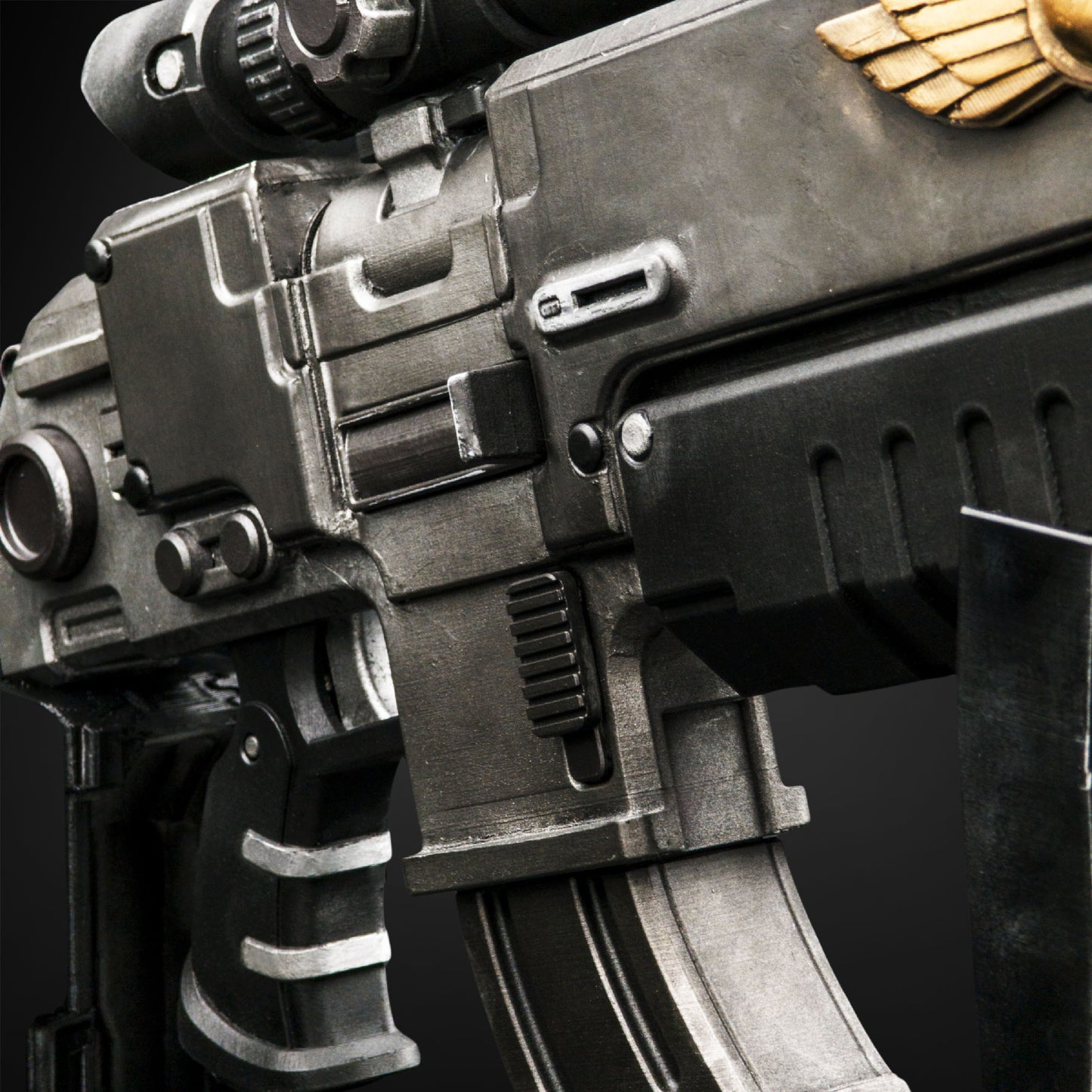WH40K: Artificer Bolt Rifle - Prop or Cosplay