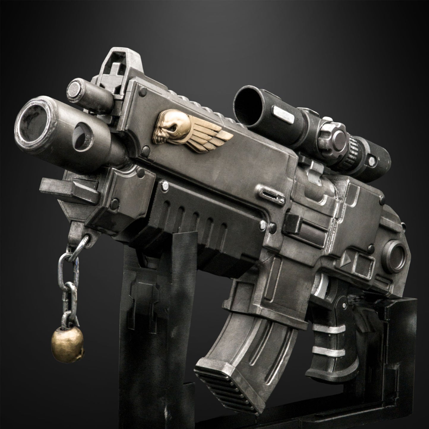 WH40K: Artificer Bolt Rifle - Prop or Cosplay