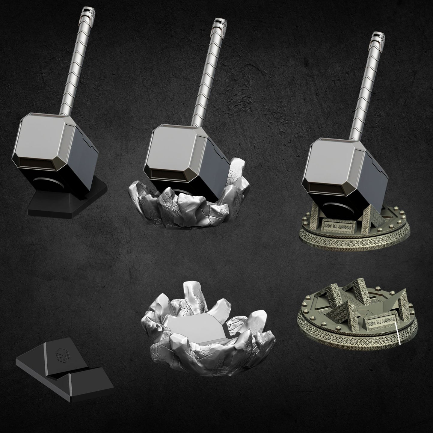 Marvel: Thor's Mjolnir Full Size - Prop or Replica